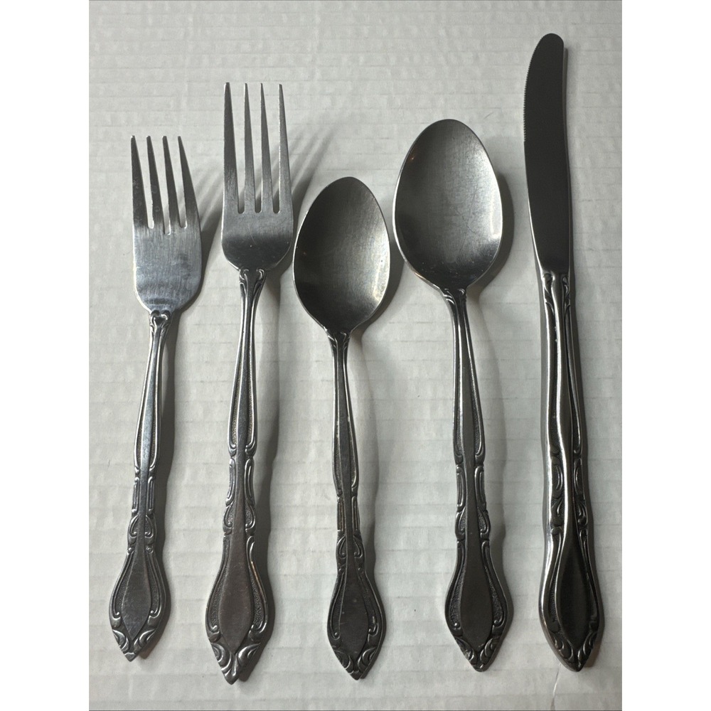 AUBERGE Mixed Spoons Fork Rogers Korea Stanley‎ Robert Stainless 5 Pieces